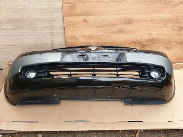 bontott RENAULT SCÉNIC II Első Lökhárító (Részeivel)