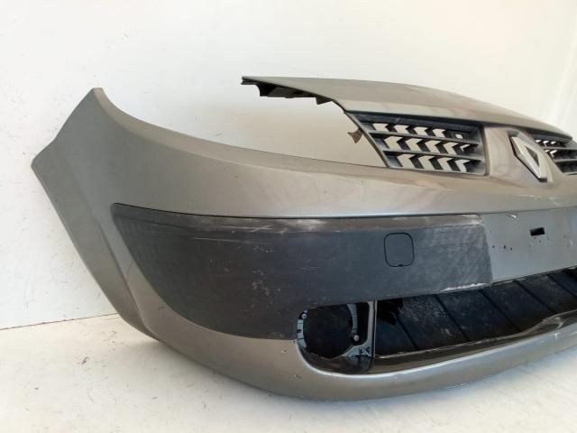 bontott RENAULT SCÉNIC II Első Lökhárító (Üresen)