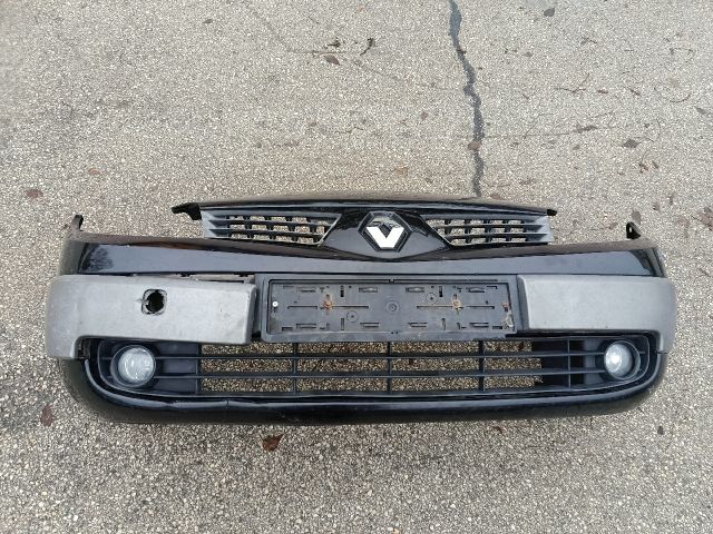 bontott RENAULT SCÉNIC II Első Lökhárító (Üresen)