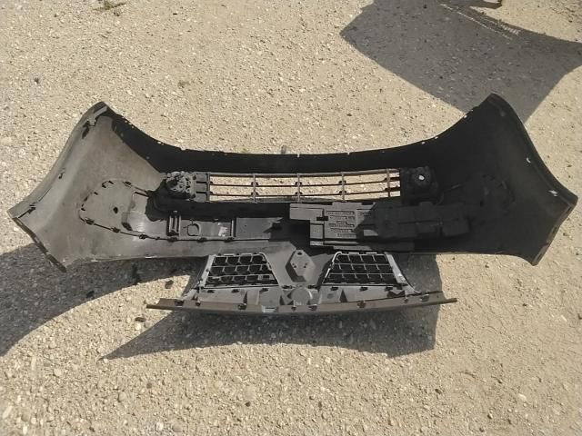 bontott RENAULT SCÉNIC II Első Lökhárító (Üresen)