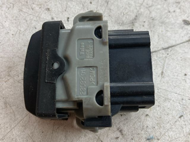 bontott RENAULT SCÉNIC II ESP Kapcsoló