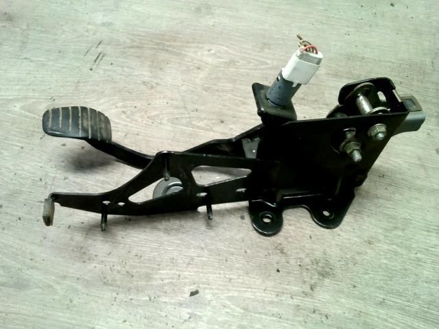 bontott RENAULT SCÉNIC II Fékpedál