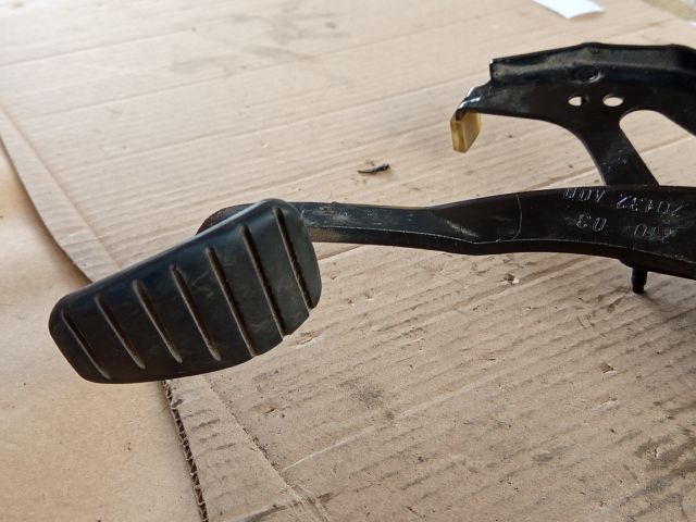 bontott RENAULT SCÉNIC II Fékpedál