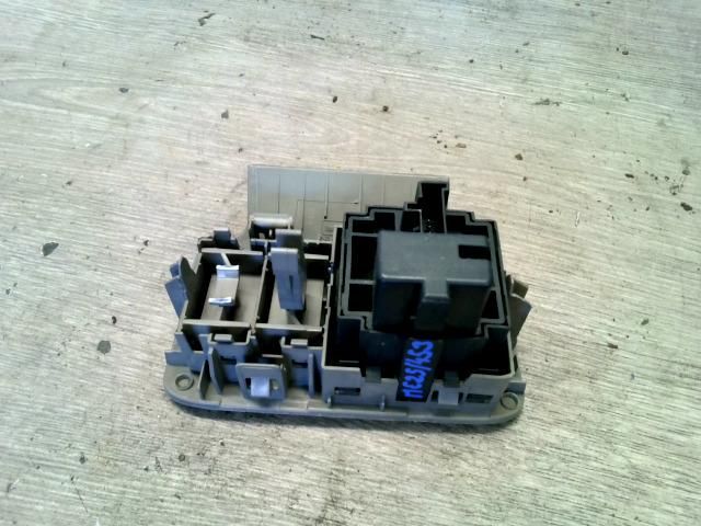 bontott RENAULT SCÉNIC II Fényszórómagasság Állító Kapcsoló