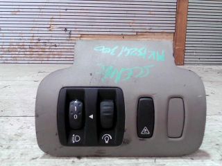 bontott RENAULT SCÉNIC II Fényszórómagasság Állító Kapcsoló