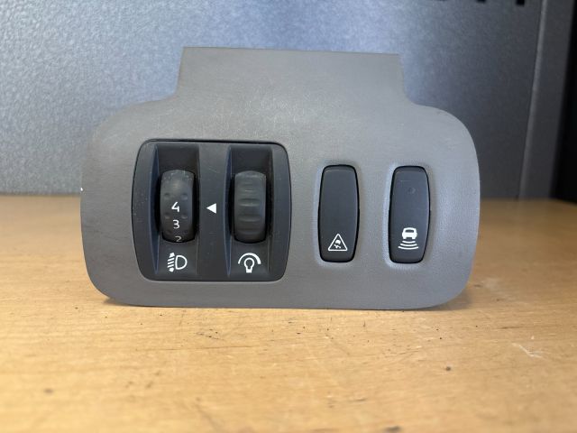 bontott RENAULT SCÉNIC II Fényszórómagasság Állító Kapcsoló