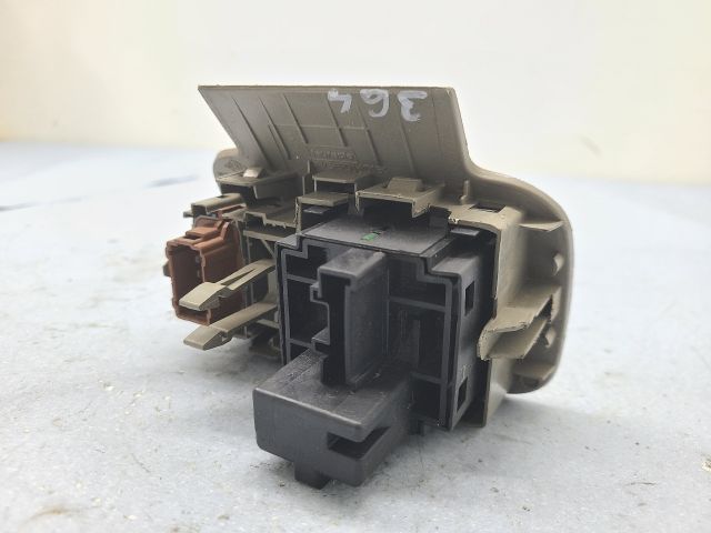 bontott RENAULT SCÉNIC II Fényszórómagasság Állító Kapcsoló