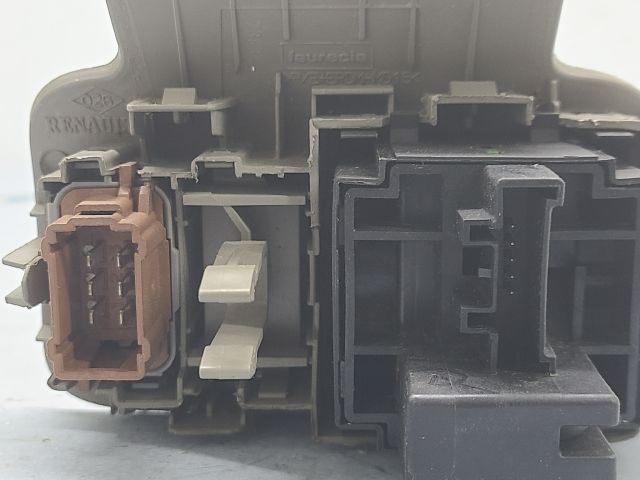 bontott RENAULT SCÉNIC II Fényszórómagasság Állító Kapcsoló