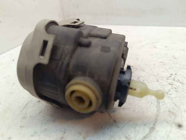 bontott RENAULT SCÉNIC II Fényszórómagasság Állító Motor Bal