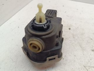 bontott RENAULT SCÉNIC II Fényszórómagasság Állító Motor Bal