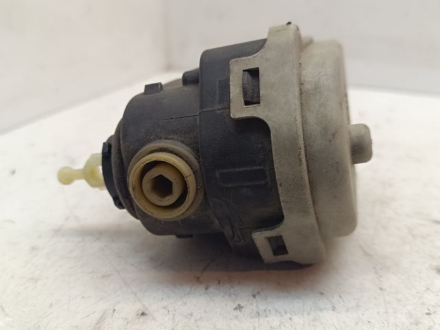 bontott RENAULT SCÉNIC II Fényszórómagasság Állító Motor Bal