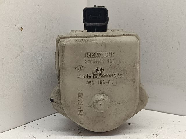 bontott RENAULT SCÉNIC II Fényszórómagasság Állító Motor Bal