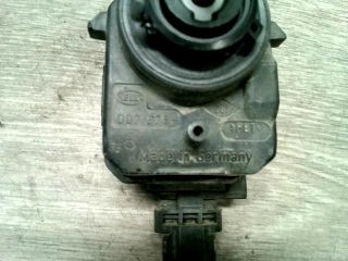 bontott RENAULT SCÉNIC II Fényszórómagasság Állító Motor Jobb