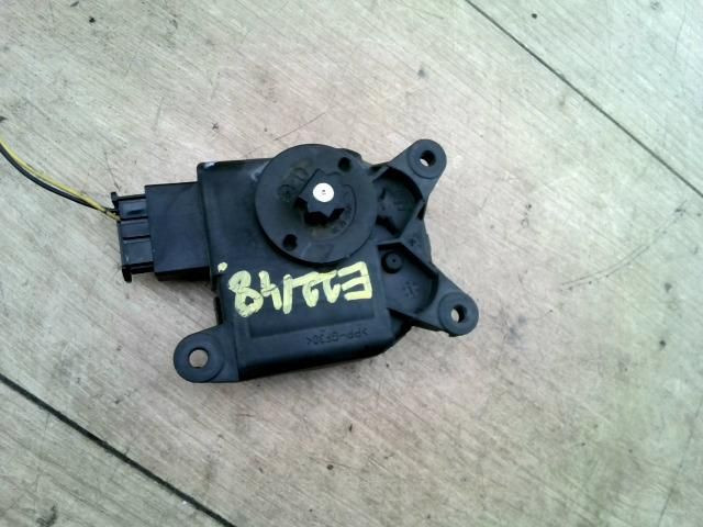 bontott RENAULT SCÉNIC II Fűtés Állító Motor