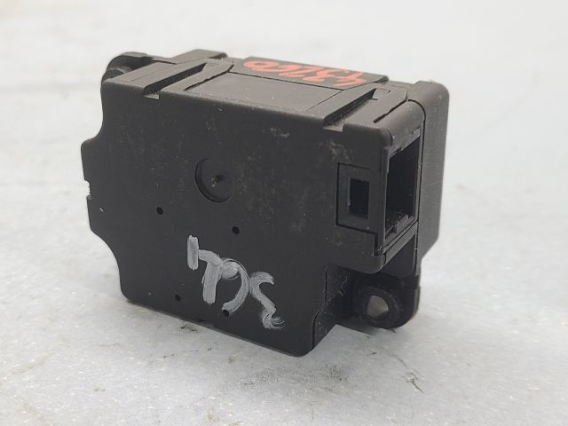 bontott RENAULT SCÉNIC II Fűtés Állító Motor