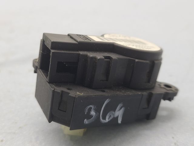 bontott RENAULT SCÉNIC II Fűtés Állító Motor