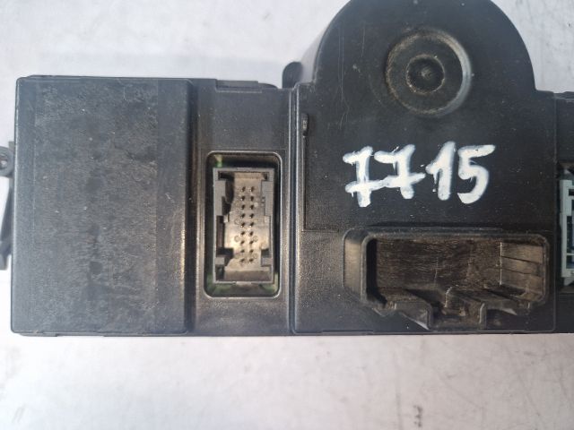 bontott RENAULT SCÉNIC II Fűtéskapcsoló (digit klímás)