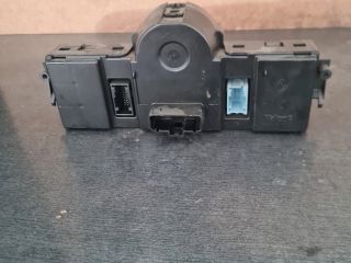 bontott RENAULT SCÉNIC II Fűtéskapcsoló (digit klímás)