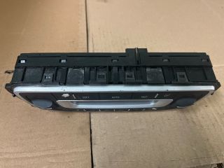 bontott RENAULT SCÉNIC II Fűtéskapcsoló (digit klímás)