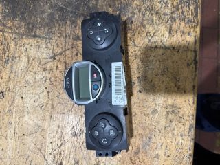 bontott RENAULT SCÉNIC II Fűtéskapcsoló (digit klímás)