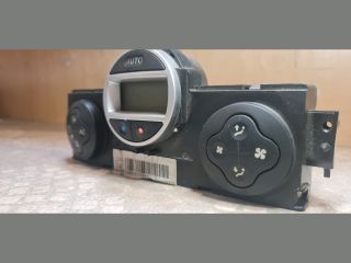 bontott RENAULT SCÉNIC II Fűtéskapcsoló (digit klímás)