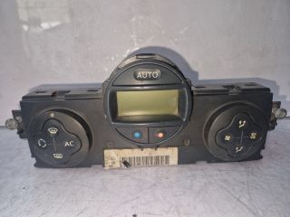 bontott RENAULT SCÉNIC II Fűtéskapcsoló (digit klímás)