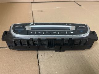 bontott RENAULT SCÉNIC II Fűtéskapcsoló (digit klímás)