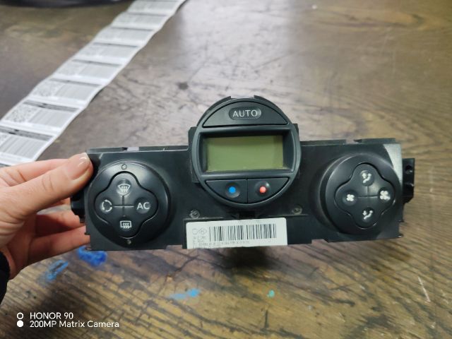 bontott RENAULT SCÉNIC II Fűtéskapcsoló (manuális klímás)