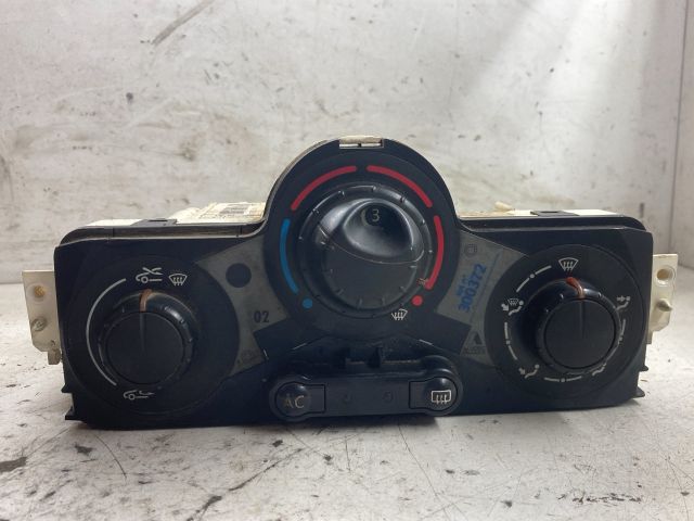 bontott RENAULT SCÉNIC II Fűtéskapcsoló (manuális klímás)