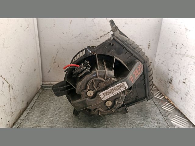 bontott RENAULT SCÉNIC II Fűtőmotor (Klímás)