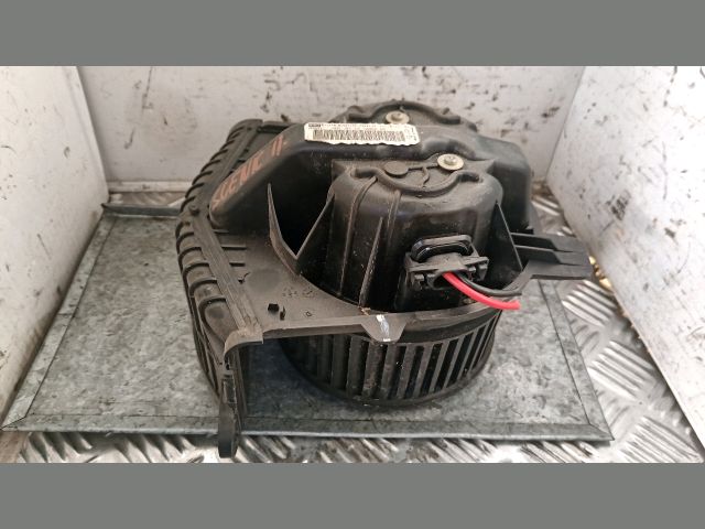 bontott RENAULT SCÉNIC II Fűtőmotor (Klímás)