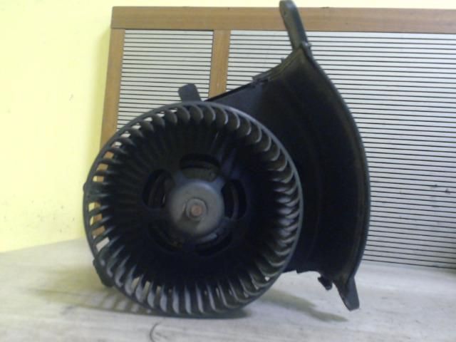 bontott RENAULT SCÉNIC II Fűtőmotor (Nem klímás)