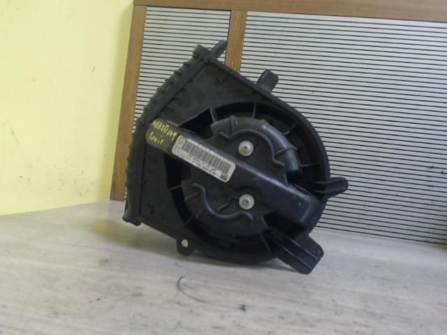 bontott RENAULT SCÉNIC II Fűtőmotor (Nem klímás)