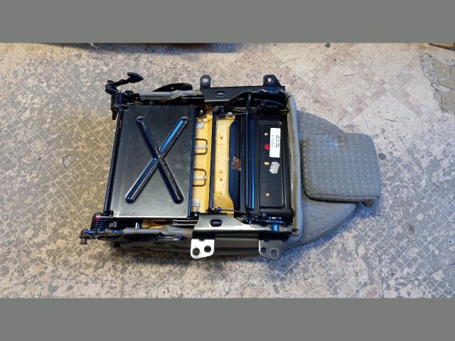 bontott RENAULT SCÉNIC II Harmadik sor Jobb Ülés