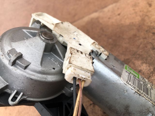 bontott RENAULT SCÉNIC II Hátsó Ablaktörlő Motor