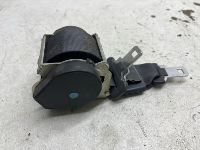 bontott RENAULT SCÉNIC II Hátsó középső Biztonsági Öv