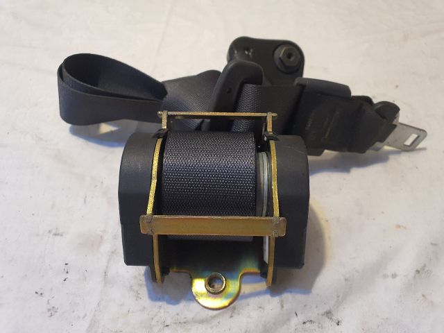 bontott RENAULT SCÉNIC II Hátsó középső Biztonsági Öv