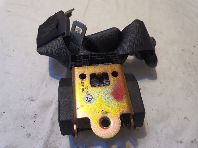 bontott RENAULT SCÉNIC II Hátsó középső Biztonsági Öv