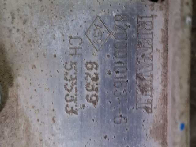 bontott RENAULT SCÉNIC II Hátsó Lökhárító Merevítő (Fém)