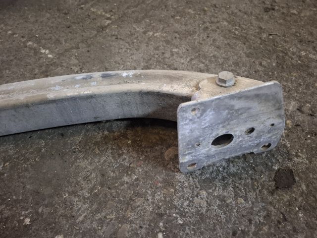 bontott RENAULT SCÉNIC II Hátsó Lökhárító Merevítő (Fém)