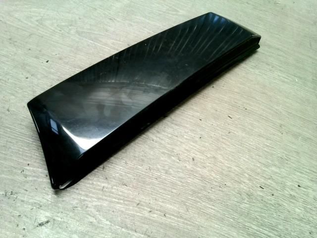 bontott RENAULT SCÉNIC II Hátsó Szélvédő Díszléc
