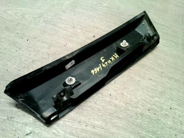 bontott RENAULT SCÉNIC II Hátsó Szélvédő Díszléc