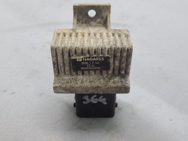 bontott RENAULT SCÉNIC II Izzító Relé