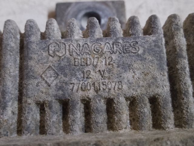 bontott RENAULT SCÉNIC II Izzító Relé