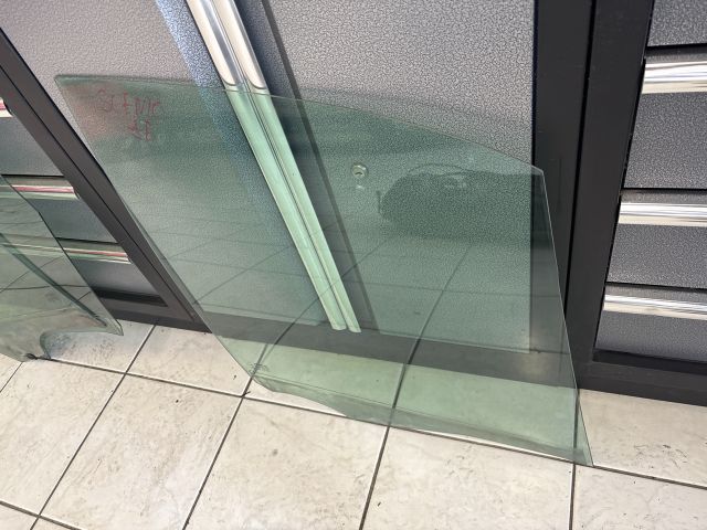 bontott RENAULT SCÉNIC II Jobb első Ablak