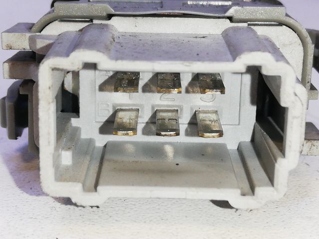 bontott RENAULT SCÉNIC II Jobb első Ablakemelő Kapcsoló