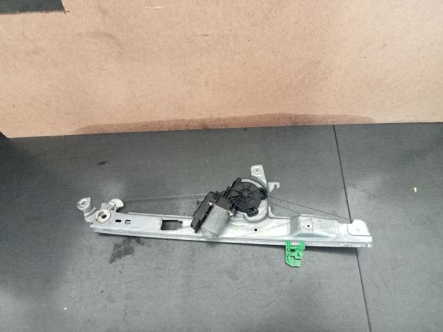 bontott RENAULT SCÉNIC II Jobb első Ablakemelő Szerkezet (Elektromos)