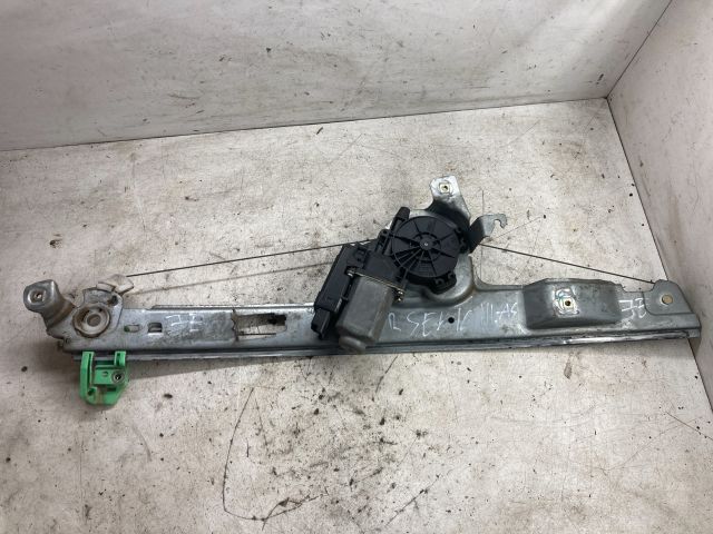 bontott RENAULT SCÉNIC II Jobb első Ablakemelő Szerkezet (Elektromos)