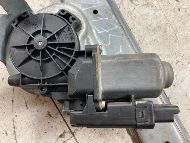 bontott RENAULT SCÉNIC II Jobb első Ablakemelő Szerkezet (Elektromos)