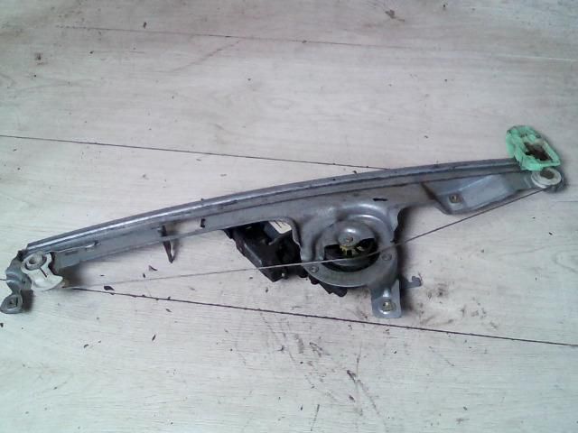 bontott RENAULT SCÉNIC II Jobb első Ablakemelő Szerkezet (Elektromos)